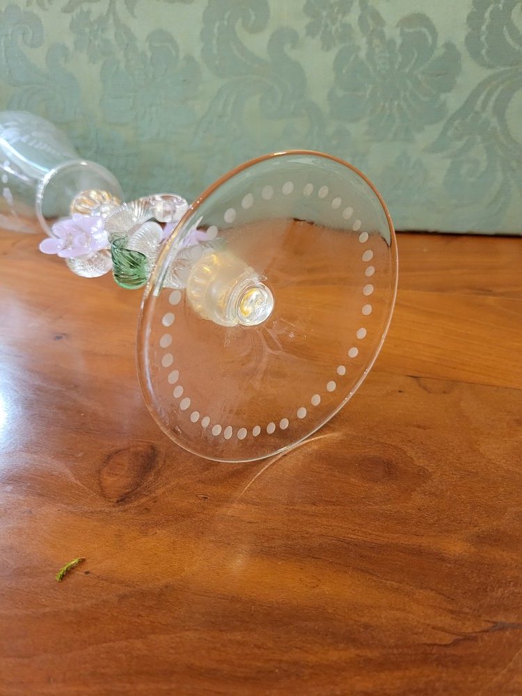 Verre de venise Soufflé et Gravé mauve