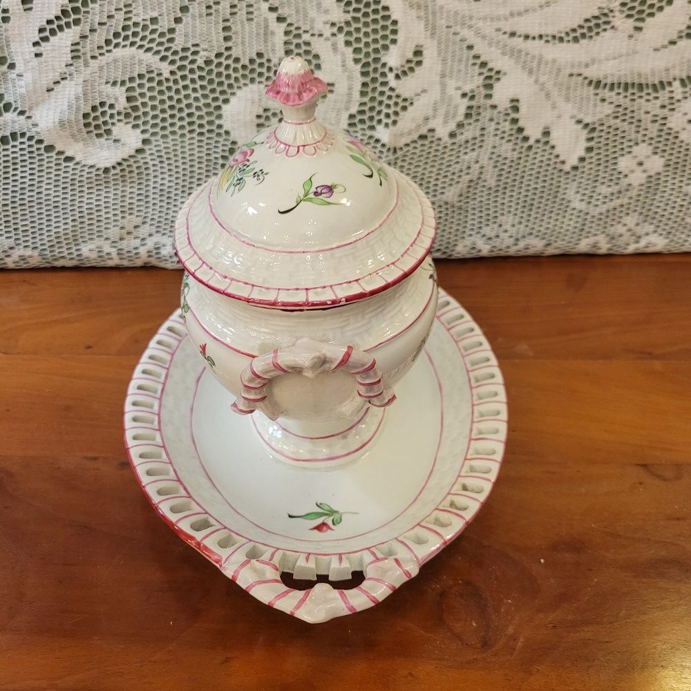 Saucière avec Couvercle Faïence de Lunéville, Modèle Réverbère