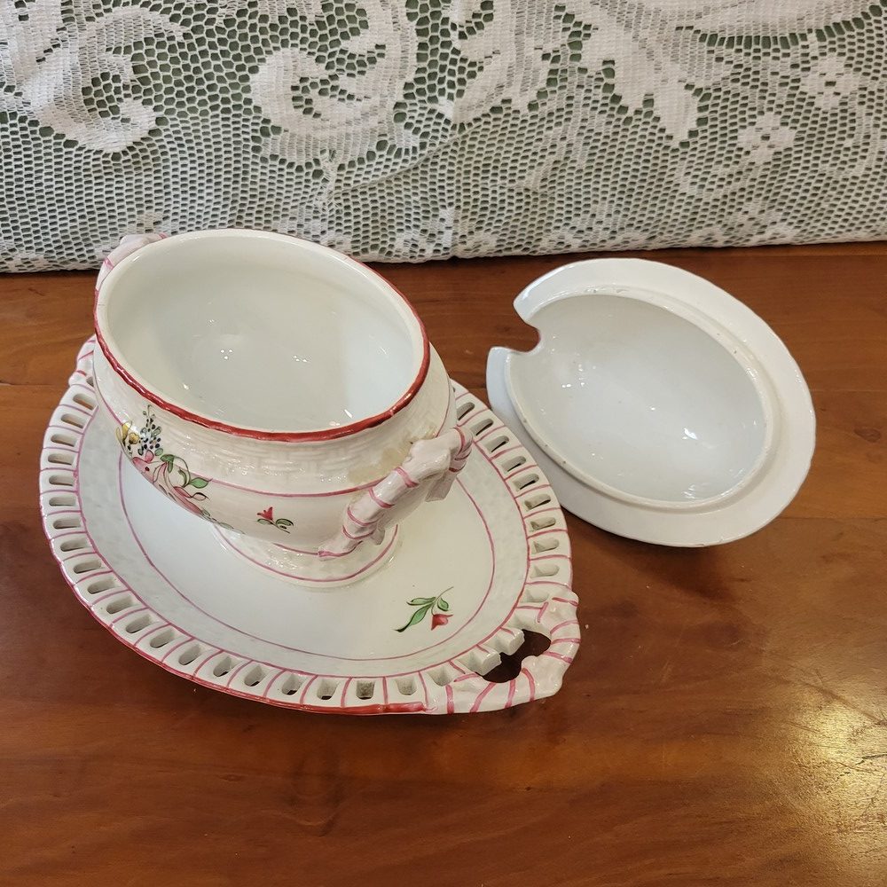 Saucière avec Couvercle Faïence de Lunéville, Modèle Réverbère