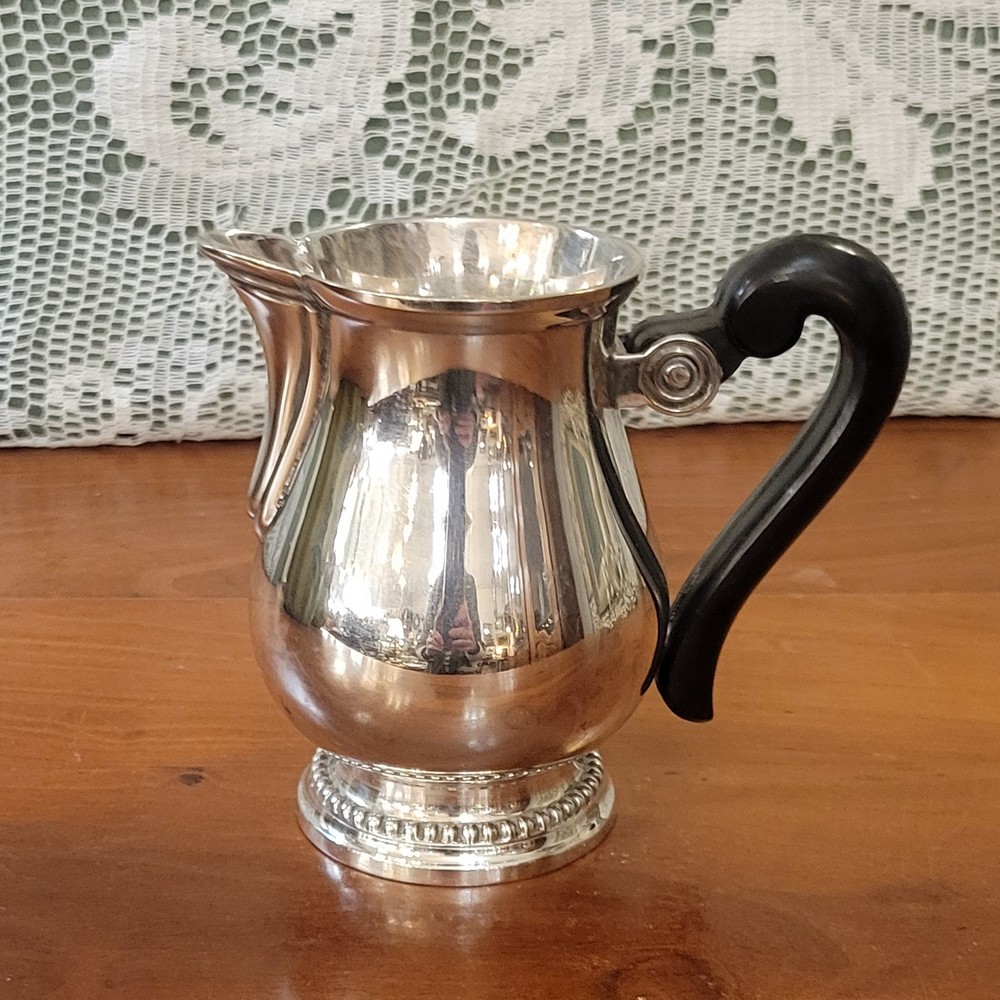 Pot à Lait Métal Argenté