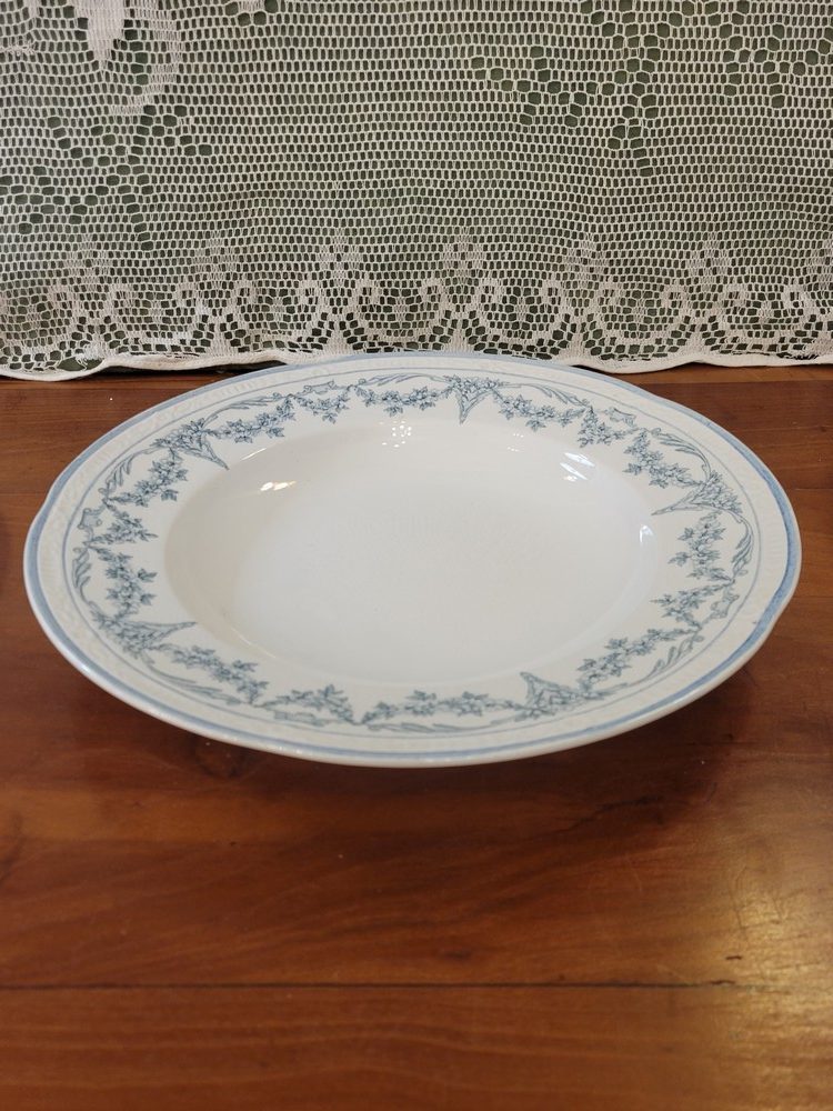 Service de Table, 29 pièces Faïence de Sarreguemines, Modèle Louis XVI