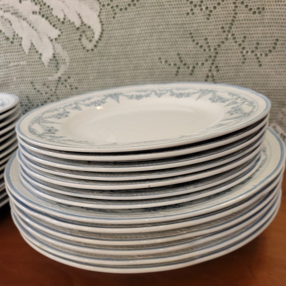 Service de Table, 29 pièces Faïence de Sarreguemines, Modèle Louis XVI