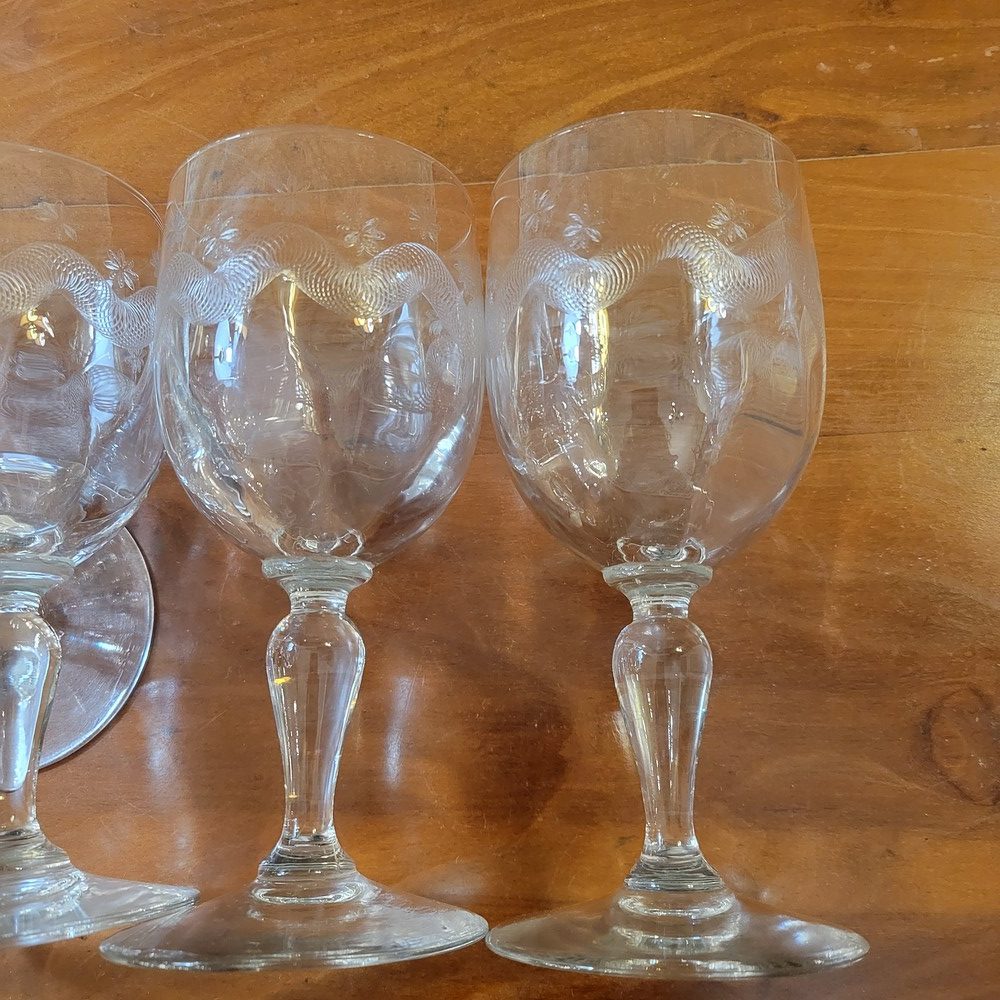 4 Verres à Pied Verre Soufflé et Gravé