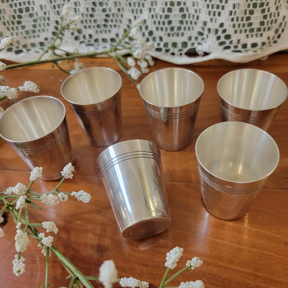 6 verres à Liqueur Métal Argenté