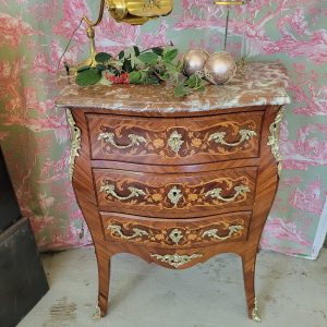 Petite Commode  Louis XV Marqueterie