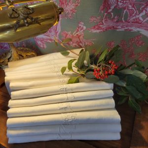 12 Serviettes Blanches Coton Damassé et Brodé