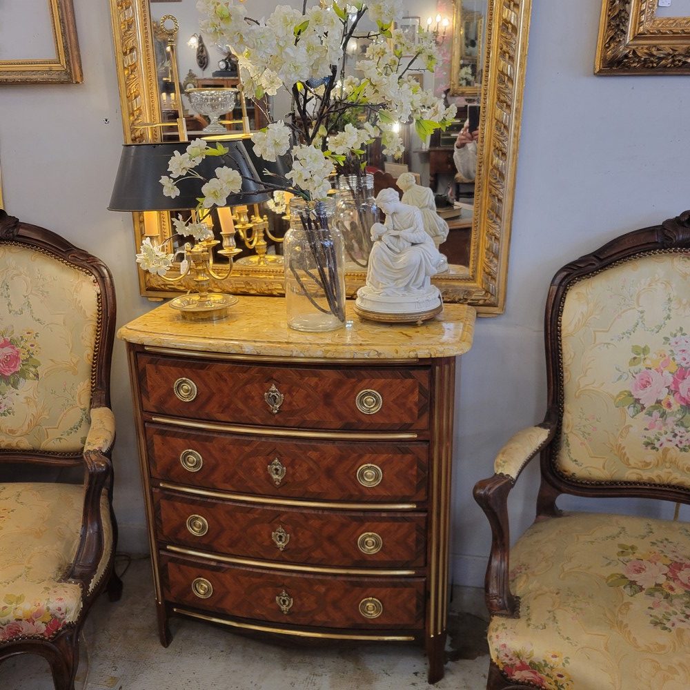 Jolie Petite Commode Marquetée Louis XVI, Marbre Brocatelle