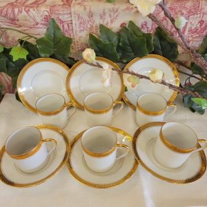 Tasses à Café Porcelaine de Limoges blanches et dorées