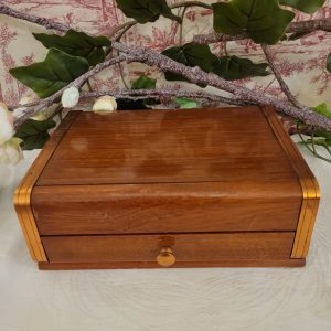 Présentoir à Cigarettes Art-Déco