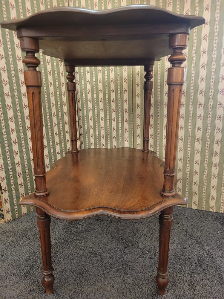 Table à Thé Ancienne