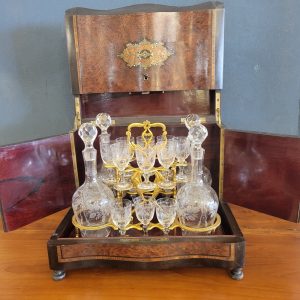 Cave à Liqueur Napoléon III Cristal Gravé