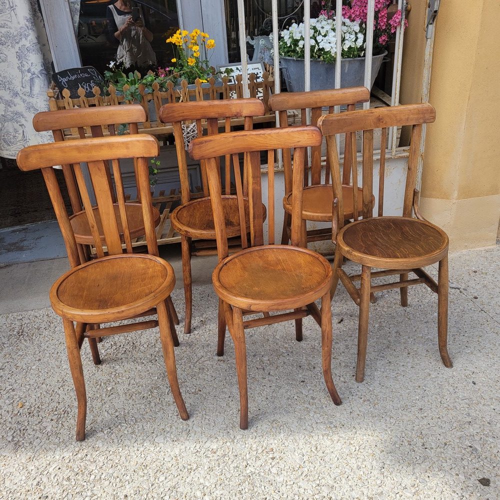 12 Chaises Bistrot anciennes