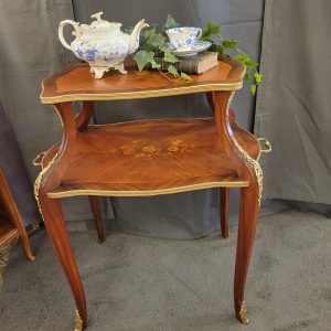 Table à Thé Marquetée Style Louis XV
