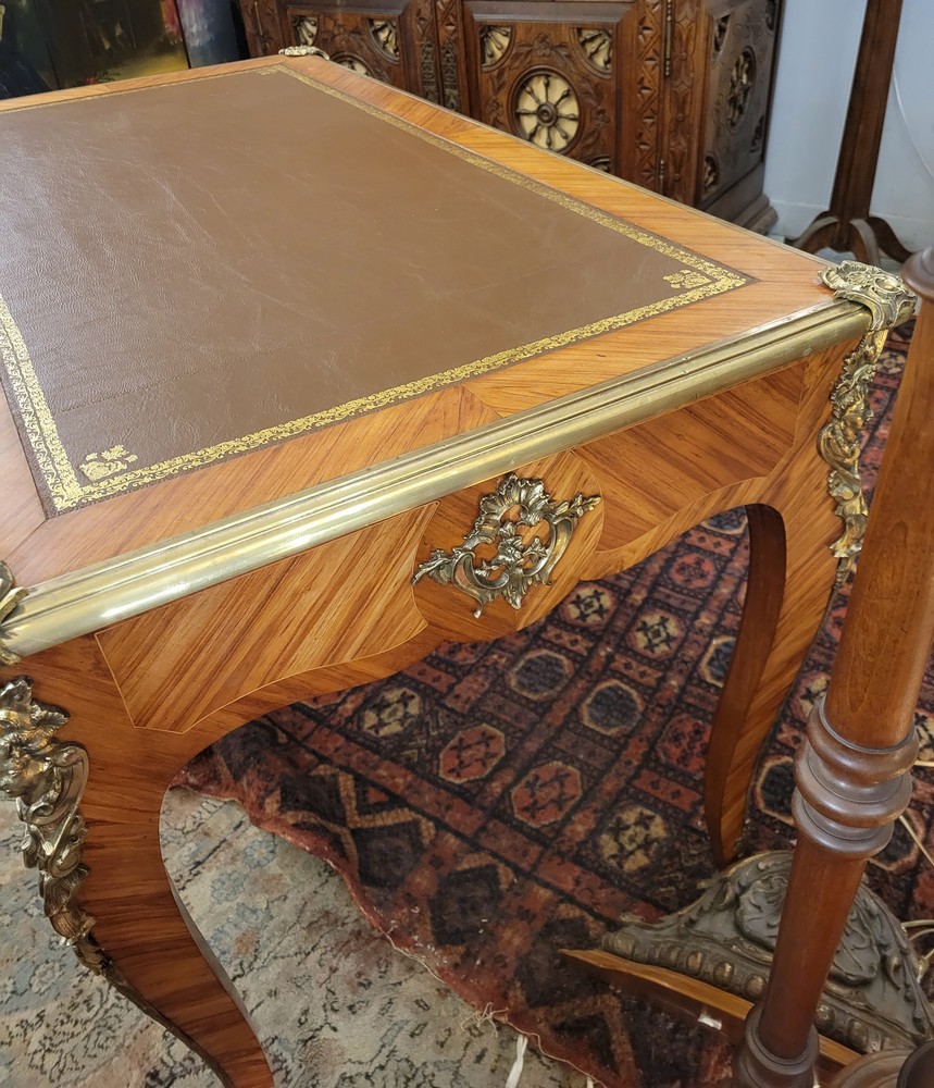 Bureau Plat Louis XV