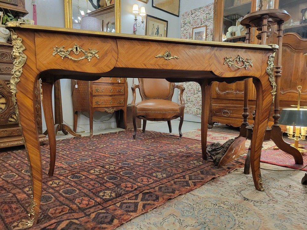 Bureau Plat Louis XV