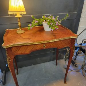 Table de Salon ou Table à Ecrire Style Louis XV