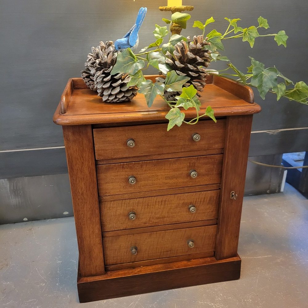 Commode de Maîtrise ou Meuble de Poupée Style Louis-Philippe