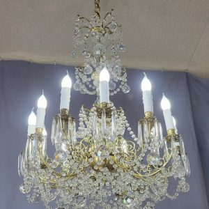 Grand Lustre à Pampilles 12 Bras de Lumière