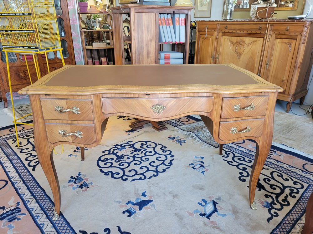 Bureau Plat Louis XV