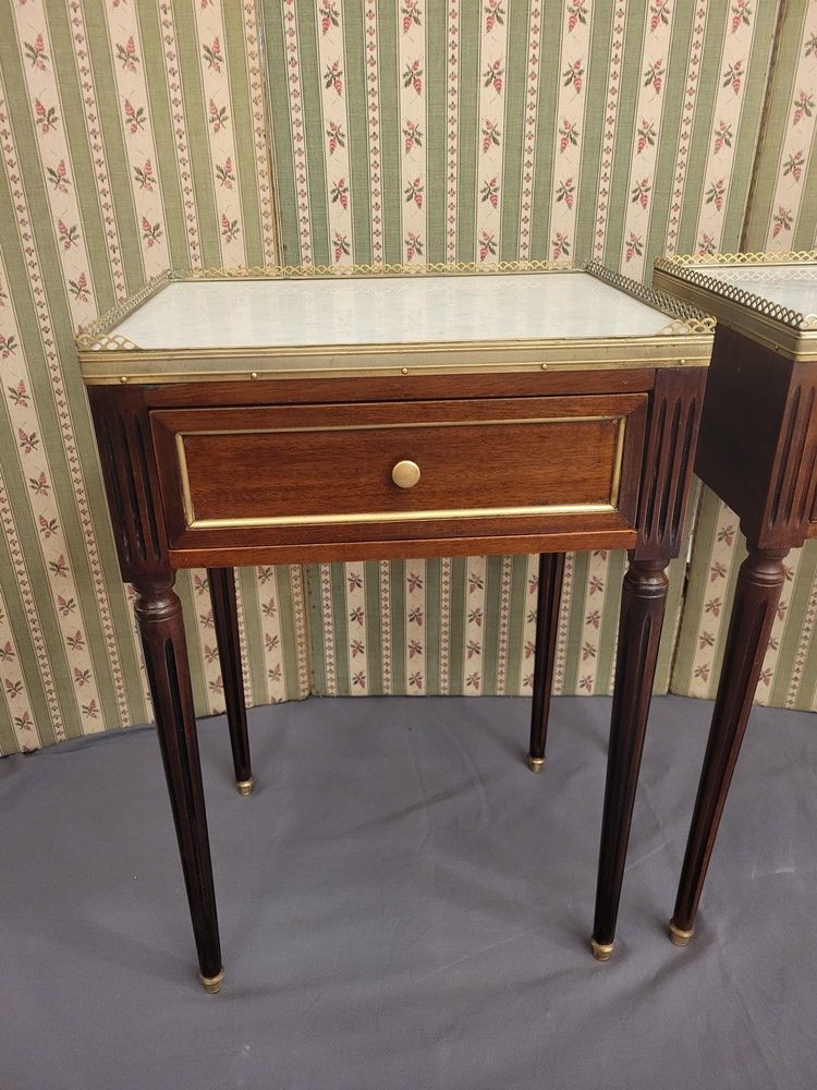 Paire de Chevets Style Louis XVI