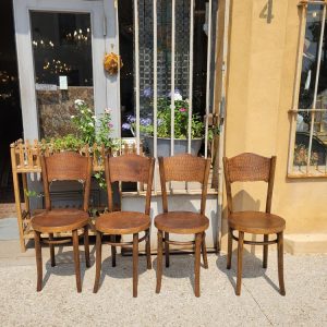 4 Chaises Thonet Crocodile
