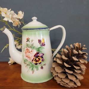 Cafetière en tôle émaillée, Roses & Pensées