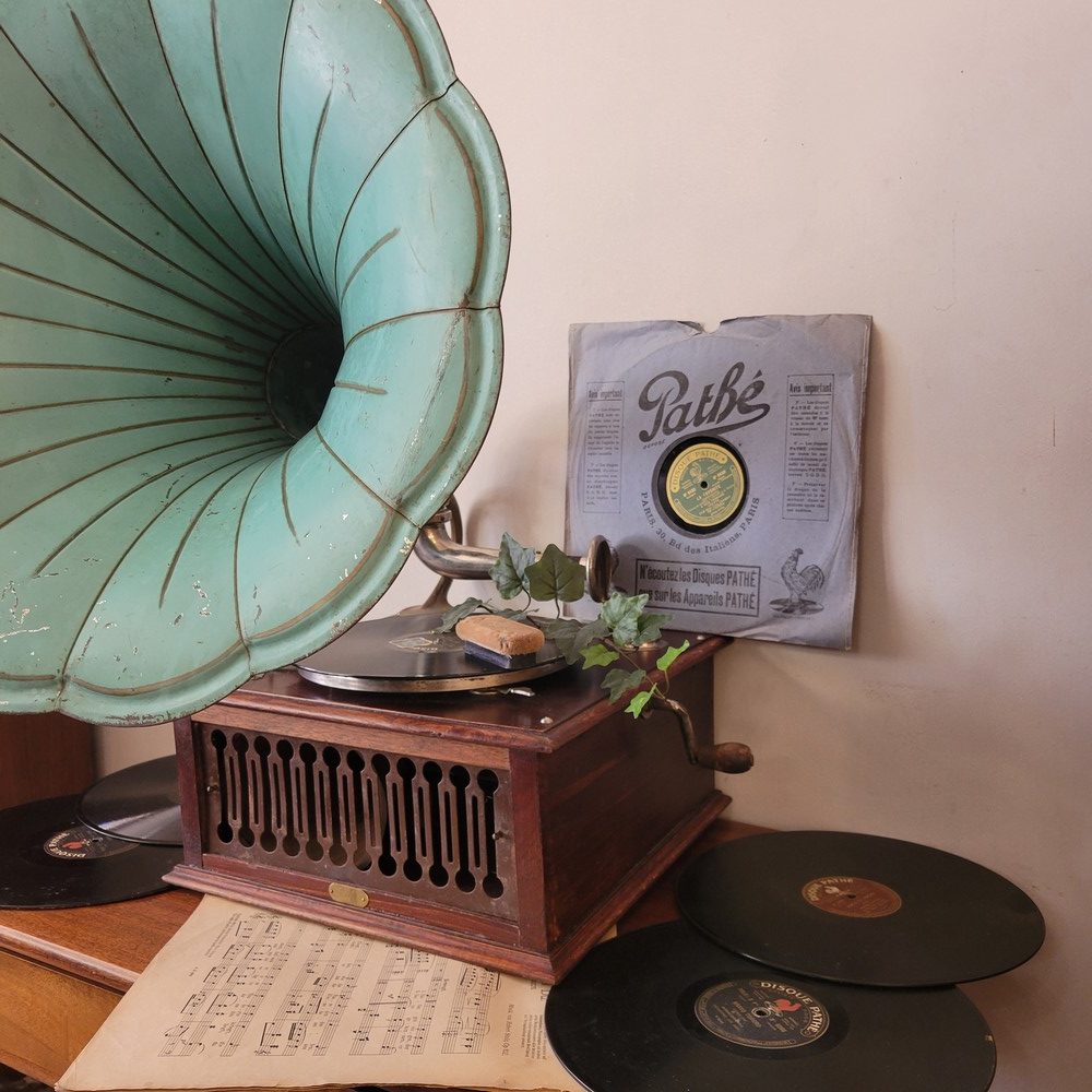 Phonographe à Pavillon Ancien Pathé