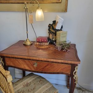 Petit Bureau Marqueté Louis XV